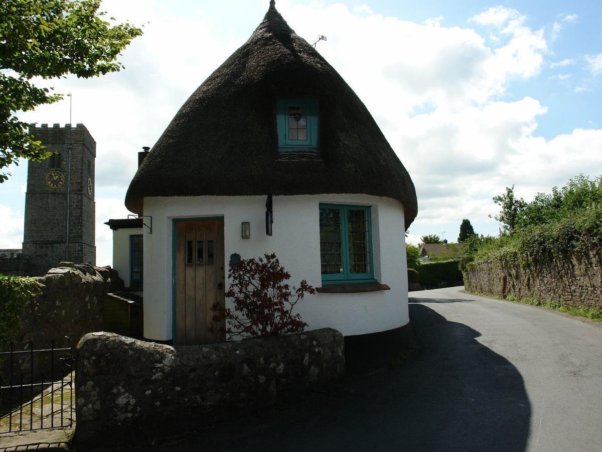 The Old Forge Villa Newton Abbot Buitenkant foto